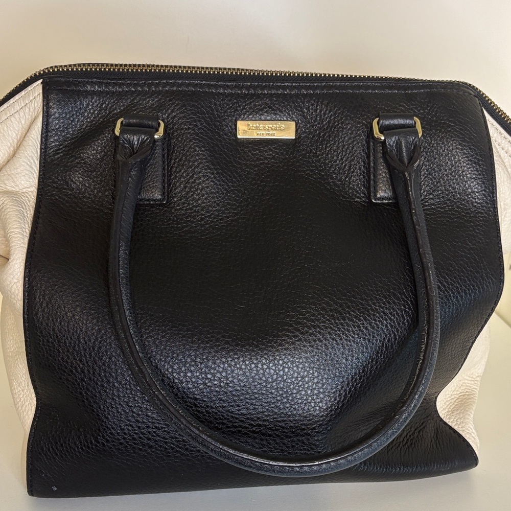Kate Spade Classic Two-Tone Black and Cream Leather Tote